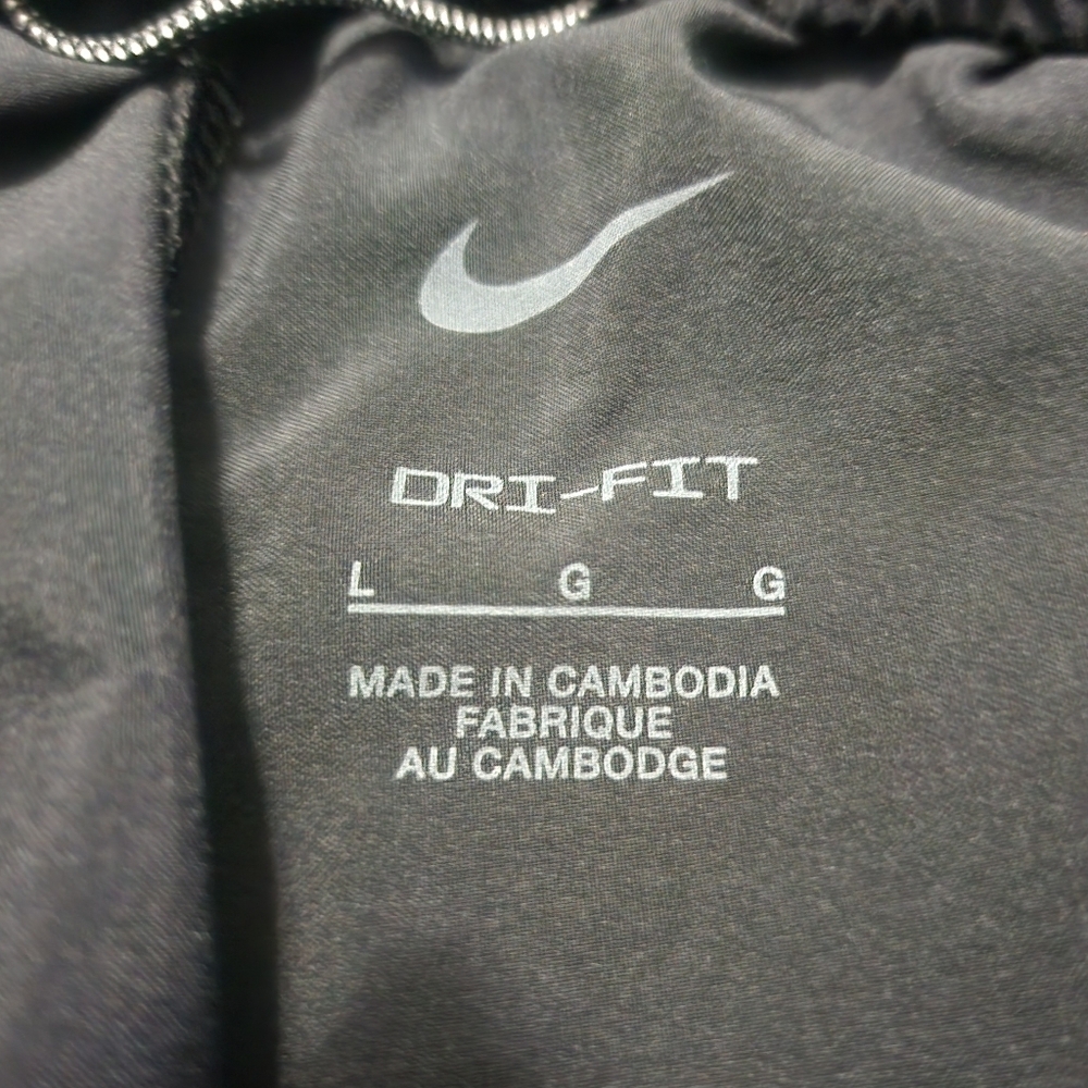 Nike Dri-Fit Joggers, Boy's Large​ - Picture 3 of 3